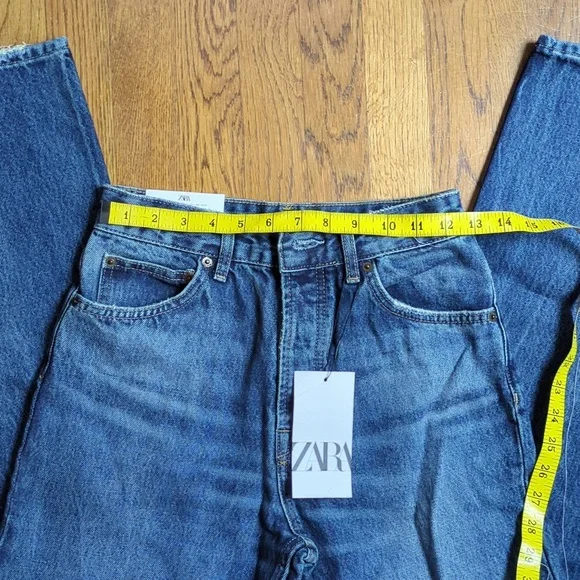 NWT Zara The Boy Boy Fit In Medium Blue Jeans Relaxed Fit Straight Leg Mid Waist